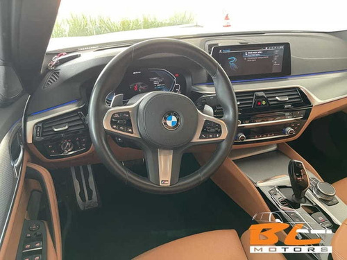 Imagem 14 de 15 de Bmw 530i M Sport 2.0 Turbo 252cv Aut