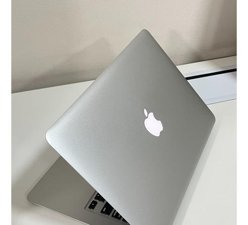 Macbook Air A1466 Early 2015