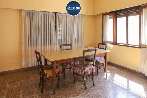 Imagen 17 de 26 de Venta Urgente Ph Tipo Casa En Pb. Con Jardín Y Cochera!!!