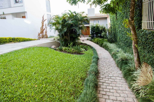 Casa Em Vila Conceição Com 4 Dormitórios - Lu272570