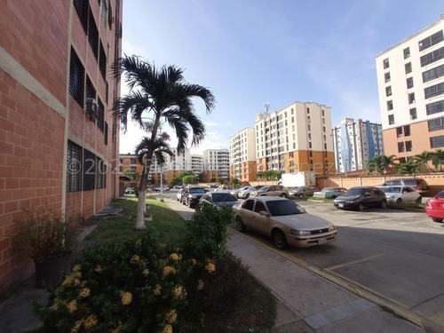 Imagen 21 de 22 de Apartamento En Venta Urb. Bosque Alto, Av. Fuerzas Aéreas, Maracay, 22-9168 Mv