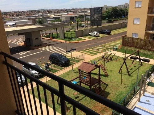 Apartamento Aconchegante Com 2 Dormitórios, Ar-condicionado, Banheiro Social Com Box, Sala Com 2 Ambientes E Sacada/varanda, Cozinha Tipo Americana, Área De Serviço, Piso Frio, 1 Vaga De Garagem.