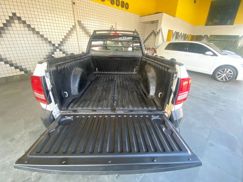 Volkswagen Saveiro robust 1.6 Robust Cab. Simples Total Flex 2p