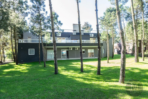 Imagen 21 de 21 de Casa En Venta - 6 Ambientes - Zona Alamos Ii - Pinamar