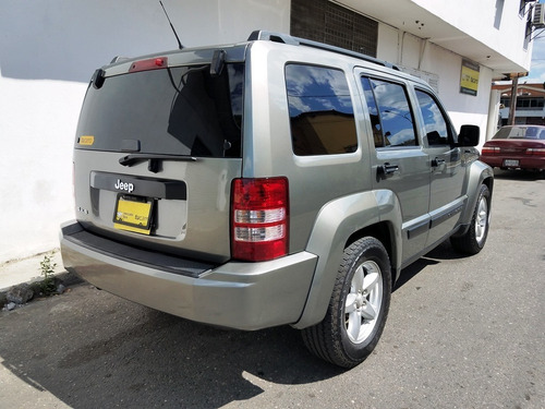 Imagen 4 de 11 de Jeep Cherokee Limited 2012 4x4 Automático Con Sist. De Gas