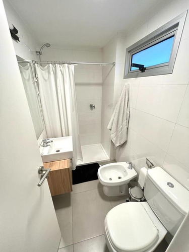 Imagen 5 de 14 de Departamento - Castelar Norte