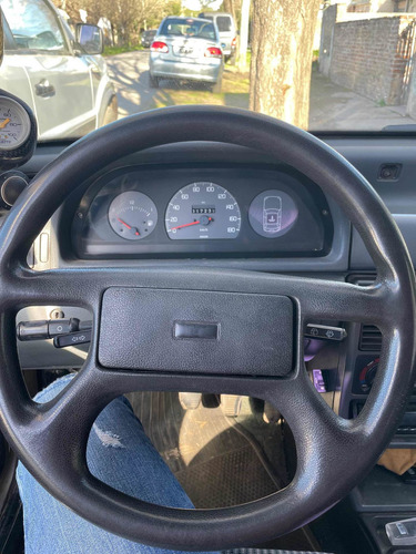 Imagen 5 de 7 de Fiat Uno 1999 1.4 S Premio 3 P