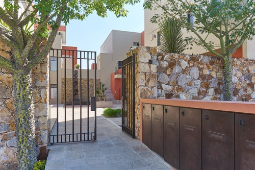 Imagen 2 de 29 de Casa Hyadi En Venta, Colonia San Antonio En San Miguel De Al