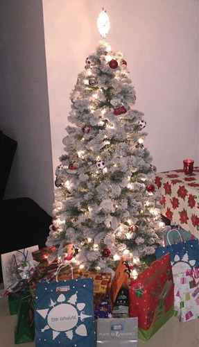 Árbol De Navidad Con Efecto De Nieve Y Luces Incluidas