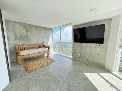 Ofrecemos En Alquiler Exclusivo Y Elegante Loft Ubicado En Oripoto 24-14767