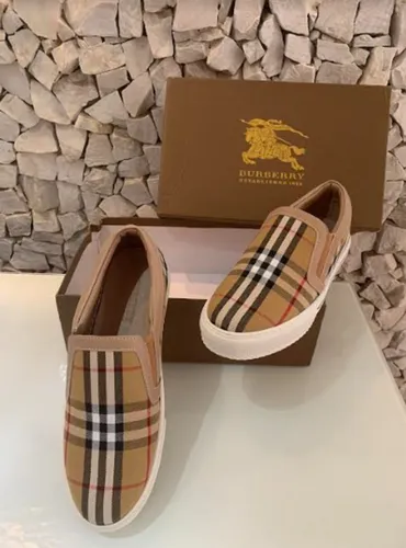 Tenis 2025 burberry modelos