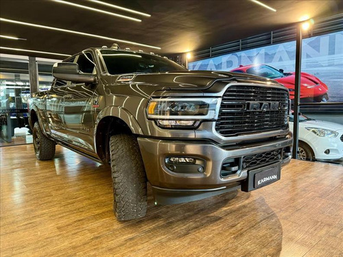 RAM 2500 6.7 i6 Turbo Night Edition cd 4x4