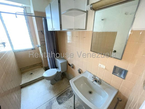 Tg Apartamento En Venta En Los Palos Grandes 25-19451 Ys
