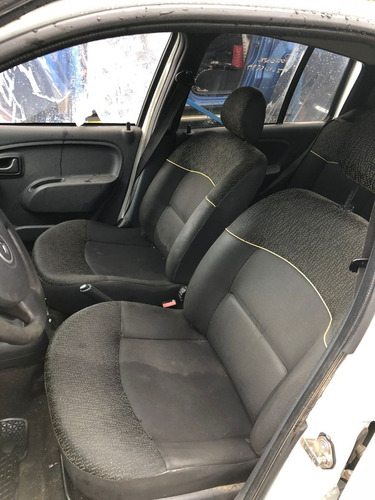 Sucata Clio 1.0 16v Flex 80cvs Com 79.200cvs - Rs Auto Peças