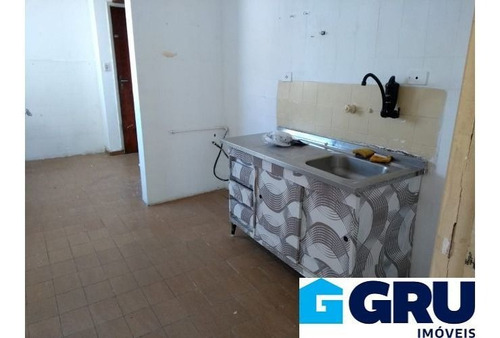 Apto Proximo Ao Comercio E Universidade Com 2 Dorms 2 Wc 1 Vaga - Ap585