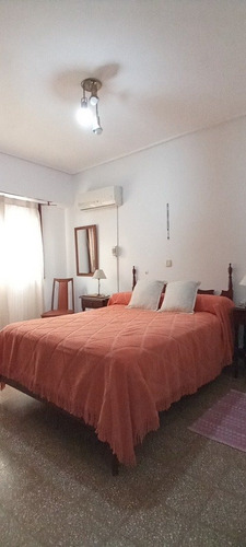 Imagen 21 de 26 de Santa Teresita Venta Chalet En Barrio Residencial