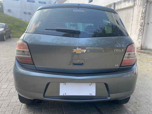 Imagem 5 de 8 de Chevrolet Agile 2011 1.4 Lt 5p
