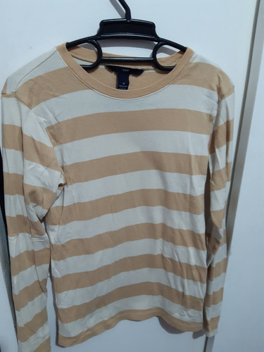 Remera A Rallas Gap Beige Con Blanco Manga Larga 