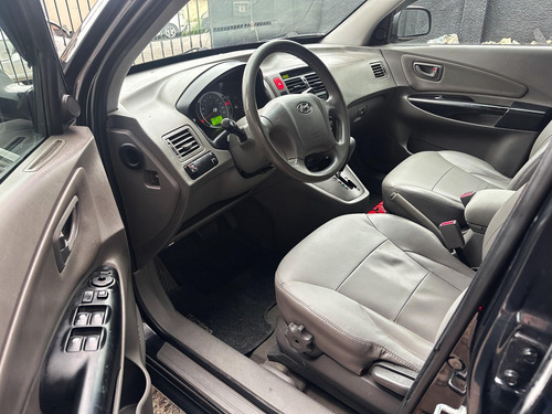 Hyundai Tucson 2.0 MPFI GLS BASE 16V 143CV 2WD FLEX 4P AUTOMÁTICO