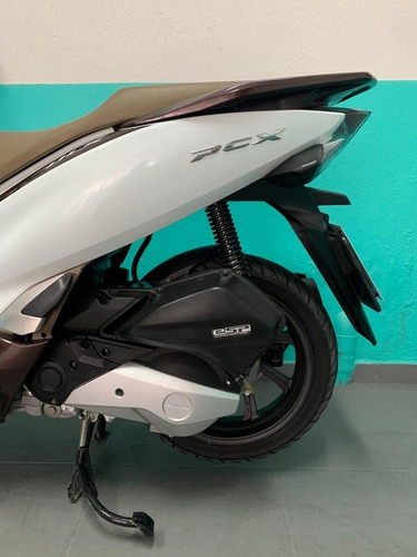 Imagem 7 de 11 de Honda Pcx 150 Dlx