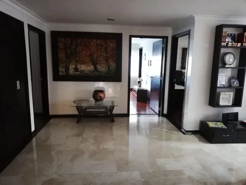 Apartamento En Venta En Los Balsos. Cod V10766