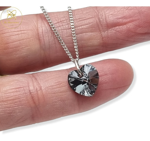 Imagen 3 de 7 de Cadena Plata Con + Corazon Cristal Swa Humo 10mm