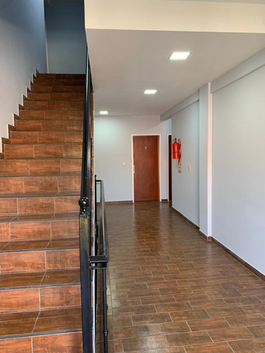 Monoambiente En Pilar Centro - Oportunidad Y Comodidad