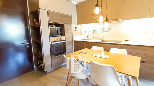 Departamento En Venta De 2 Dorm. En Ñuñoa