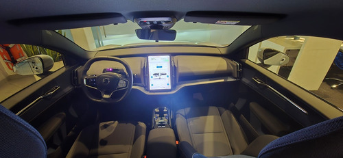 Volvo EX30 Core E40