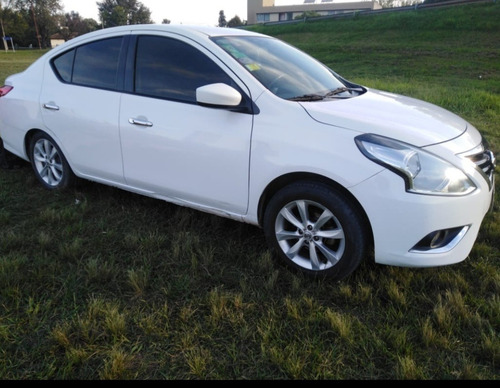 Nissan Versa 1.6 Advance Mt 2016