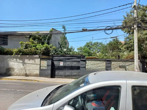 ¡oportunidad Única! Esquina Comercial Metro Ecuador