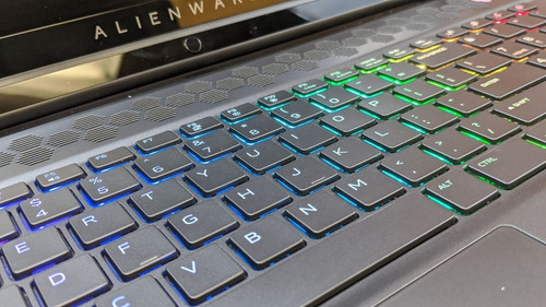Imagen 6 de 7 de Alienware M17 R2 I7