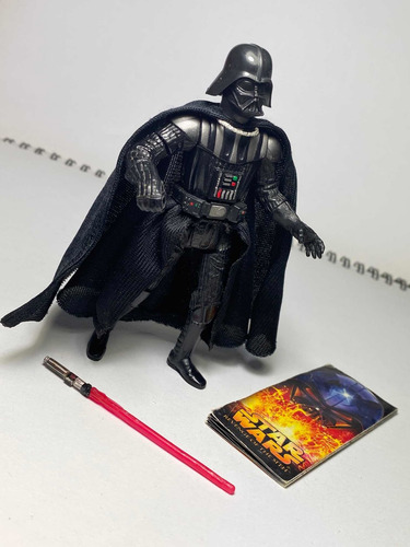 Darth Vader Rots Hasbro 2004 Lightsaber Attack! (Usado)