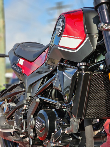 Imagen 21 de 25 de Benelli Leoncino 250 Entrega Inmediata - Mejor Precio Jj