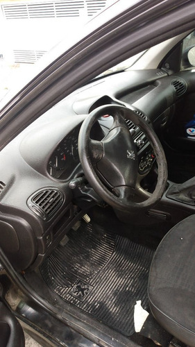 Peugeot 206 2006 1.0 16v Sensation 5p