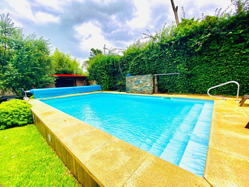 Casa En Venta De 3 Dormitorios En Playa Mansa