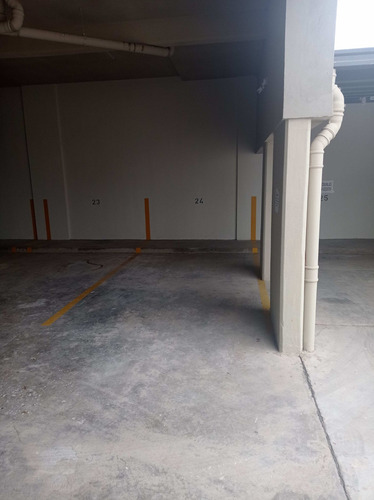 Imagen 3 de 3 de Venta Cochera Tucumán 3452, Edificio Pilay Santa F