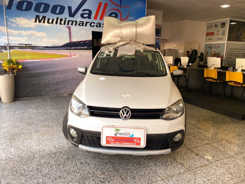 Imagem 2 de 9 de Volkswagen Crossfox Imotion 2014