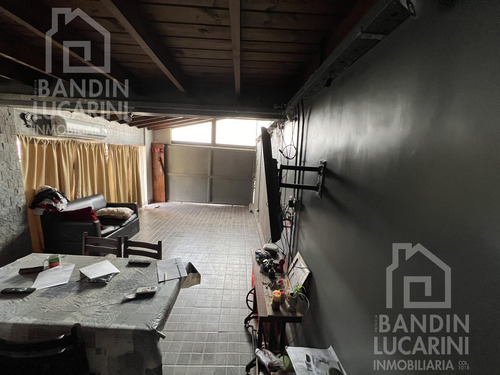 Ph En Venta. No Lo Dejes Pasar. Oportunidad En Berazategui.