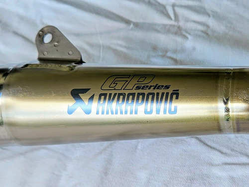 Ponteira Akrapovic Titanio Honda Cbr 600/hornet (Usado)