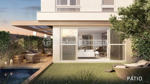 Casa Em Condomínio, 3 Dormitórios, 255.53 M², Teresópolis - 162311
