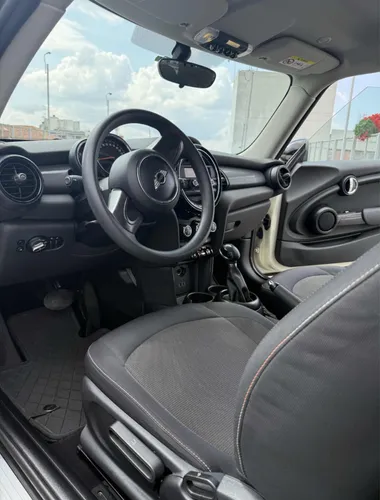 Mini Cooper 1.5 F55 Pepper