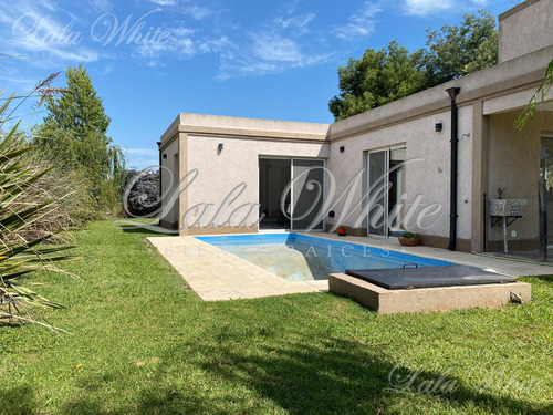 Casa En Venta En Santo Domingo Canning