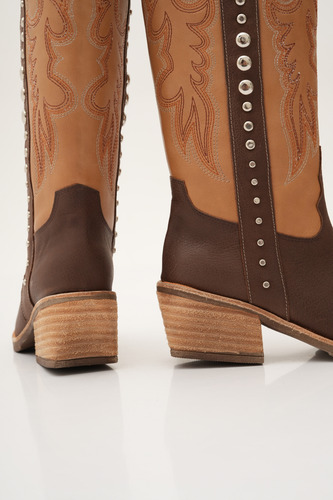 Botas Texanas Mujer Cuero Taco Medio Tachas Bordados Herol