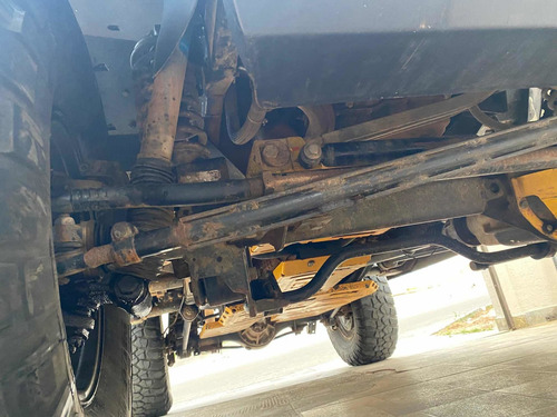Troller T4 2015 3.2 2p