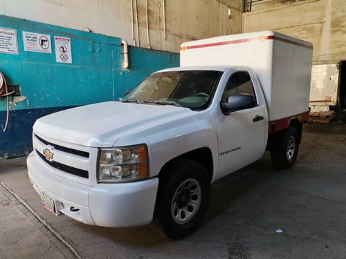 Imagen 1 de 14 de Chevrolet Silverado Ls Cava De Fibra 4x4