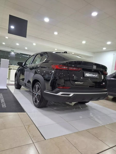 Fiat FASTBACK 1.3 T270 At6