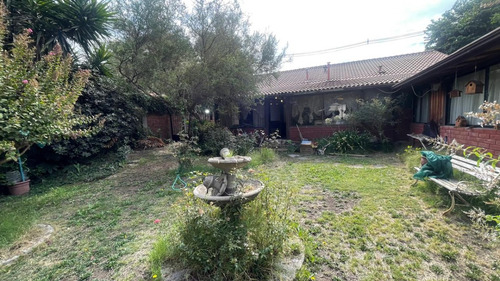 Linda Casa 4d2b, Excelente Sector, Cercana Comercios Y Serv