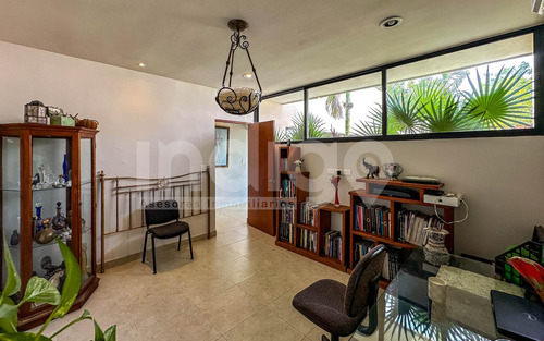 Casa De Una Planta En Venta En Mérida Modelo Deco En Privada Canaria, Conkal