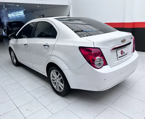 Chevrolet Sonic 1.6 Lt 5 p